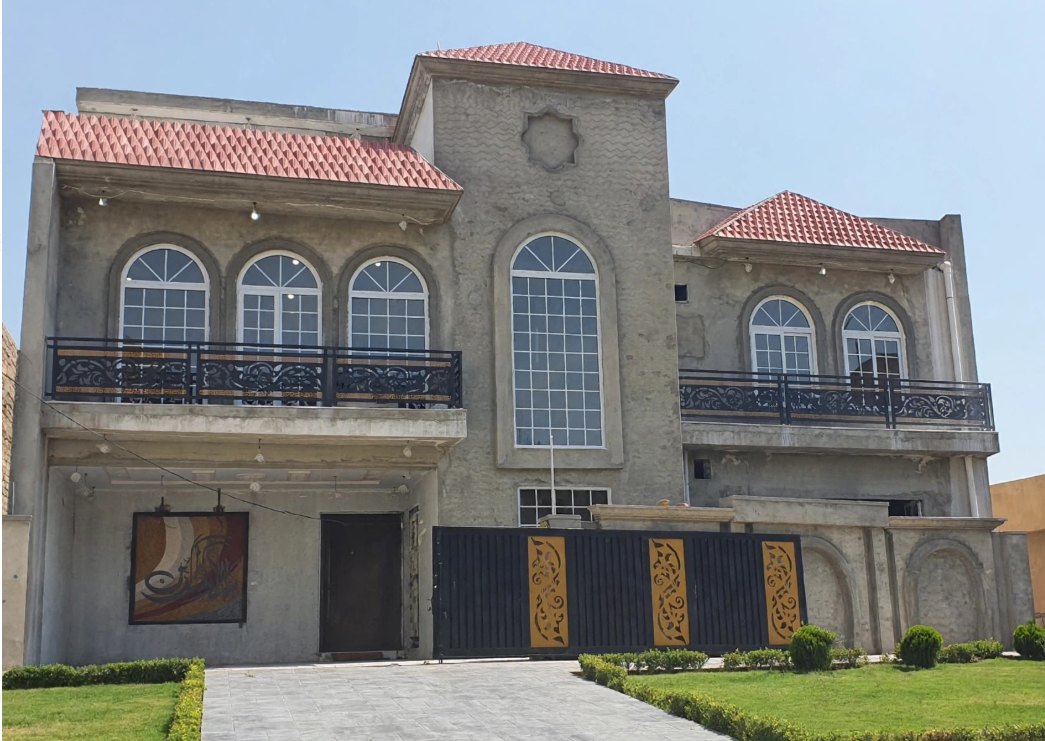 iCrown completed house photo